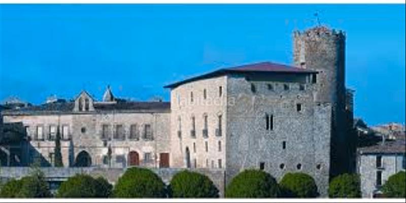 Foto f7518725-5783-46b0-98a2-76376cfccdb8. Edificio in Centre Igualada