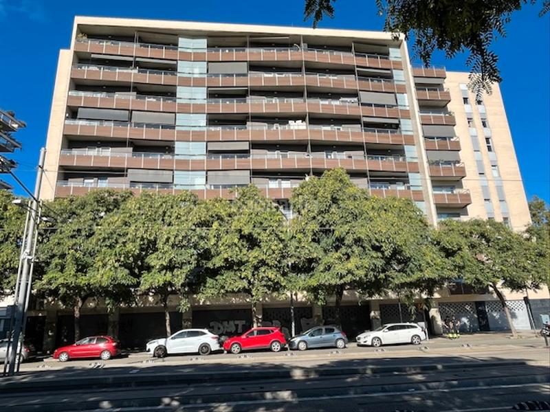 Foto 0ad29c7b-832d-443e-ab3b-0210e5e0ef98. Local comercial en Besòs - Maresme Barcelona