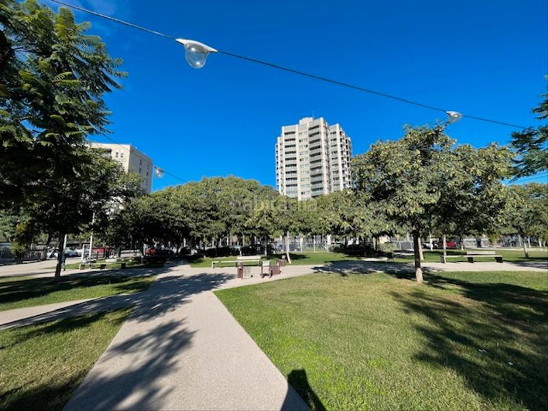 Foto c4954055-2404-4146-b16c-f8b710567f9a. Local comercial en Besòs - Maresme Barcelona