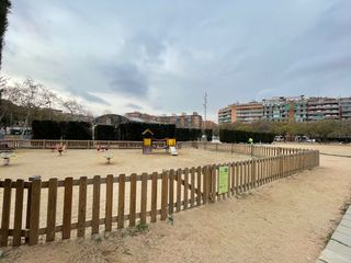 Geschäftsraum in Carrer d'Espronceda