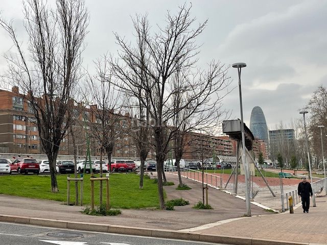 Foto fea86f58-e833-48ea-a676-9b79439bdb27. Local comercial amb calefacció a Sant Martí de Provençals Barcelona