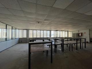 Business premise in Carrer de Rocafort