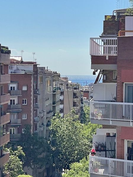 Foto 4fb83952-76cf-4907-aee4-855cf318fe61. Pis amb calefacció a Baix Guinardó Barcelona