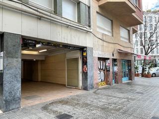 Location Local commercial  Carrer de còrsega