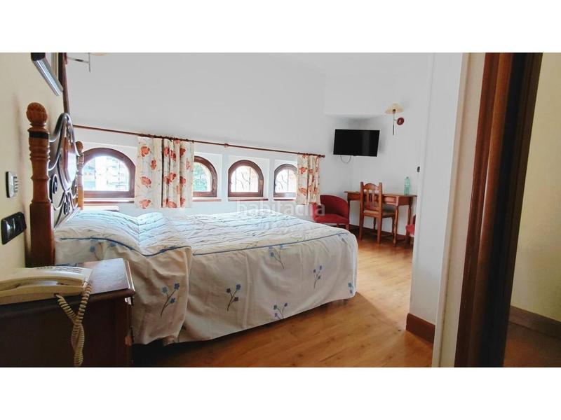 Foto da16dfa5-ec02-47db-9fa6-393fbdc25988. Edifici a Legazpi