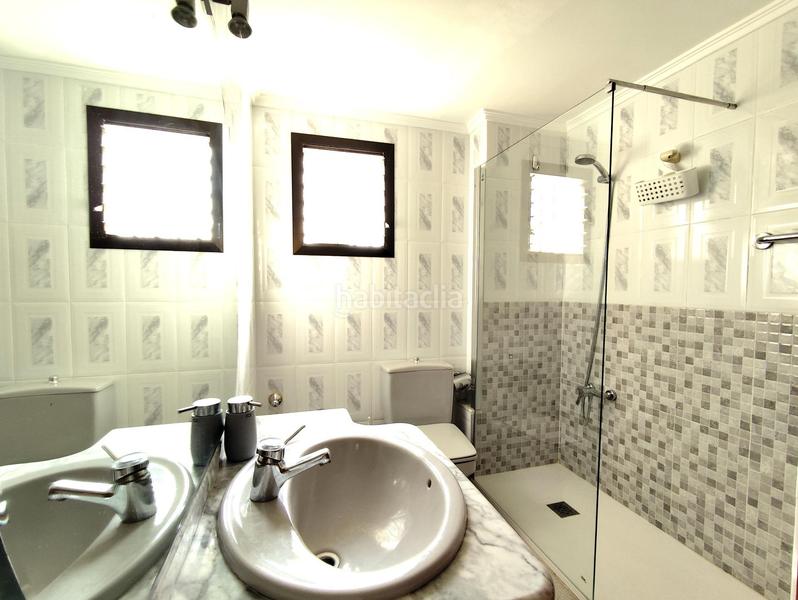 Foto 25d84479-2c07-4628-aae3-942d568480a6. Xalet a 138 6 a Moncada