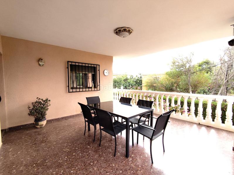 Foto 38028046-cc2f-4eab-b8e1-1a6bb39117cf. Xalet a 138 6 a Moncada