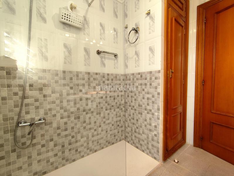 Foto fc841fef-1dce-4279-b5df-bfb05e9e9396. Xalet a 138 6 a Moncada