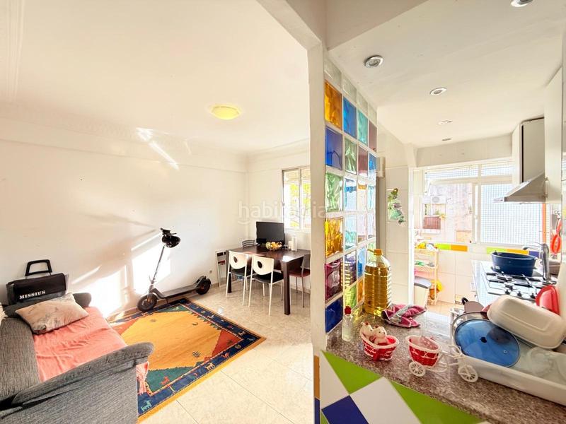 Foto 9a6a88d3-e7e5-4ea4-9956-ff418a0c34fb. Piso en Tres Forques Valencia