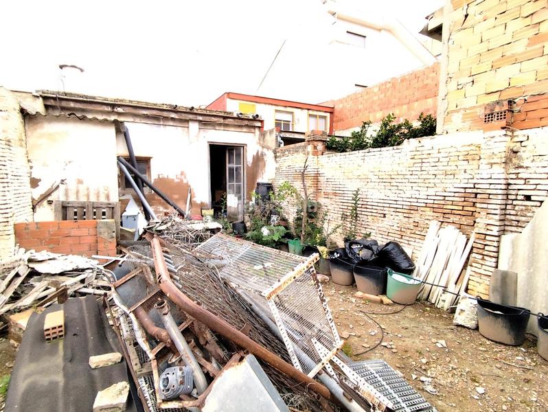 Foto 51a67a7d-767c-4494-b40b-6ac0c5a80114. Wohngrundstück in calle castello 22 in Moncada