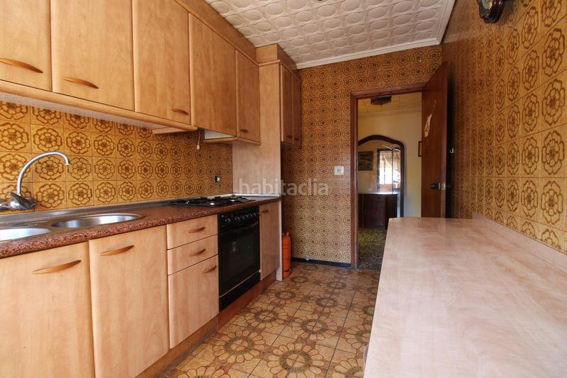 Foto 2701f551-9ce8-46fc-ab64-c5d30f455c75. Xalet amb aparcament piscina a Moncada