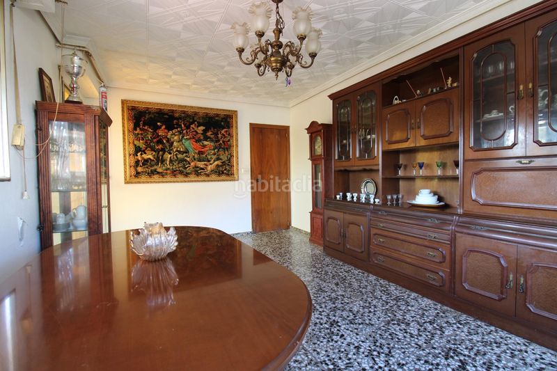 Foto 56f0c363-94a7-45cb-80da-70a618afebca. Xalet amb aparcament piscina a Moncada