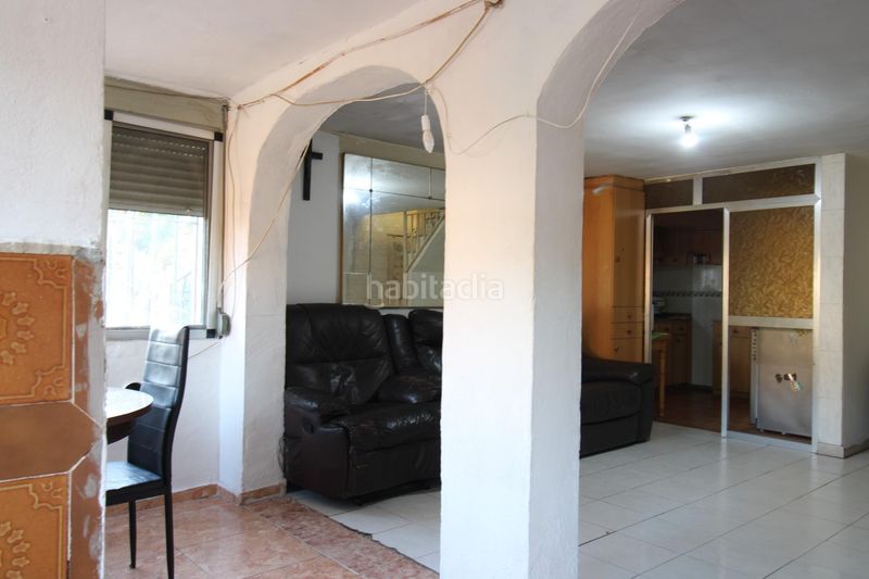 Foto 7de9bd52-750c-4265-801a-9e5b783892e3. Xalet amb aparcament piscina a Moncada