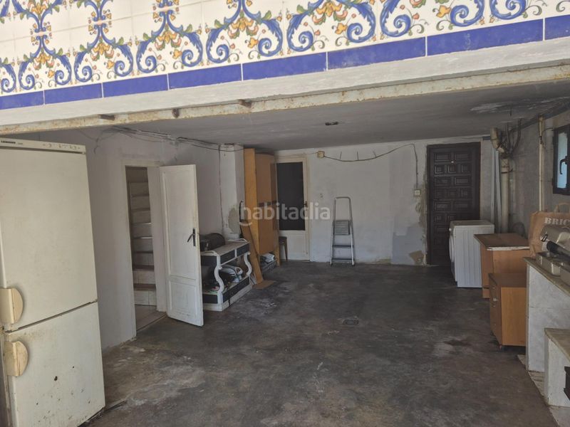 Foto c23a83f9-3e08-428e-a69e-eb59579bb896. Xalet amb aparcament piscina a Moncada