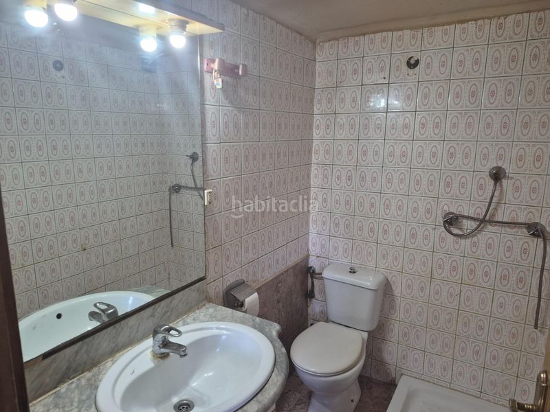 Foto c9e236ac-2911-4dab-a644-ec58c40e1e50. Xalet amb aparcament piscina a Moncada