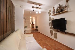 Haus in Calle de bétera 29. Casa acogedora en moncada cerca de la universidad ceu