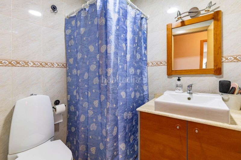 Foto 7c8edbeb-3a76-4dd1-88d2-c279b8c90b99. Casa adossada amb aparcament a Avenida de Abril-9 de Octubre Sagunt
