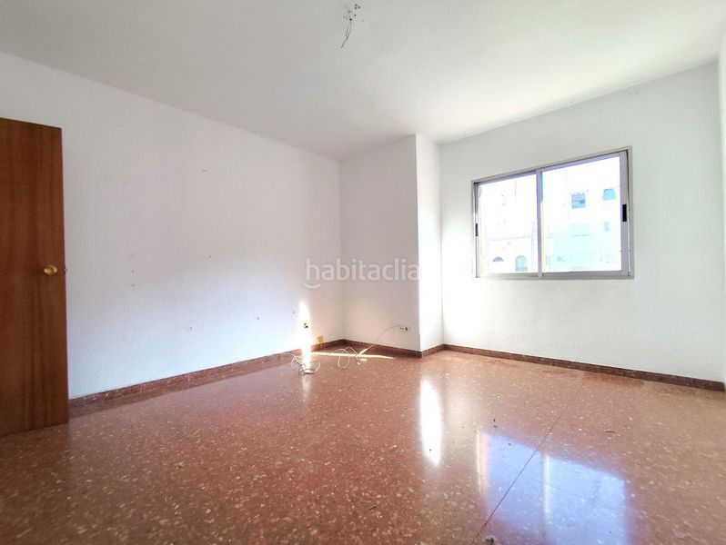 Foto 19c038ca-0e1c-4022-a889-19116f24dfb3. Flat with parking in Centro Ciudad Manises