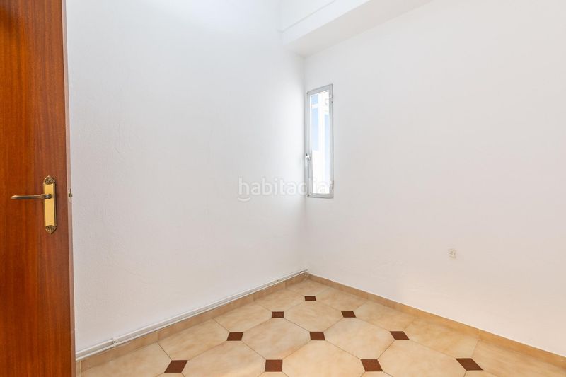 Foto f1be7a3c-2614-4a62-a273-f88c7b33bd28. Pis a Nou Moles Valencia