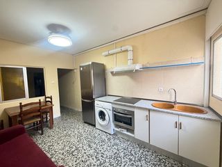 Location Appartement à Moncada. Bajo estudio ideal estudiantes  zona universidades  1 hab  cocin