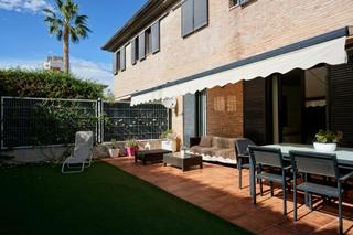 Maison jumelée à Sotolivar-Mas del Rosari