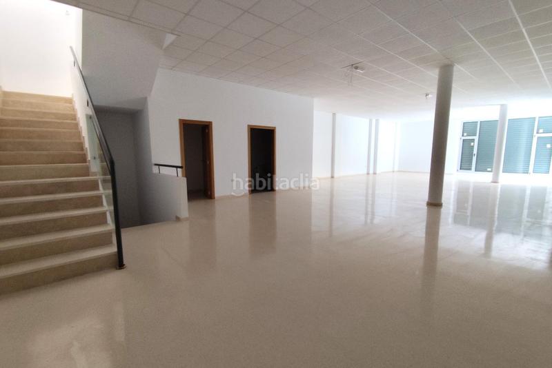 Foto d3de09a7-b2eb-4894-9910-5a4751bb5b2f. Lloguer local comercial a nou d'octubre 9 a Santa Rita Paterna