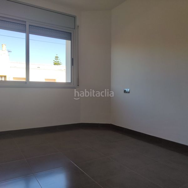 Foto cd55f2b7-9334-4ea4-8ad3-caf0dc8fb359. Rent ground floor with heating pool in Deltebre