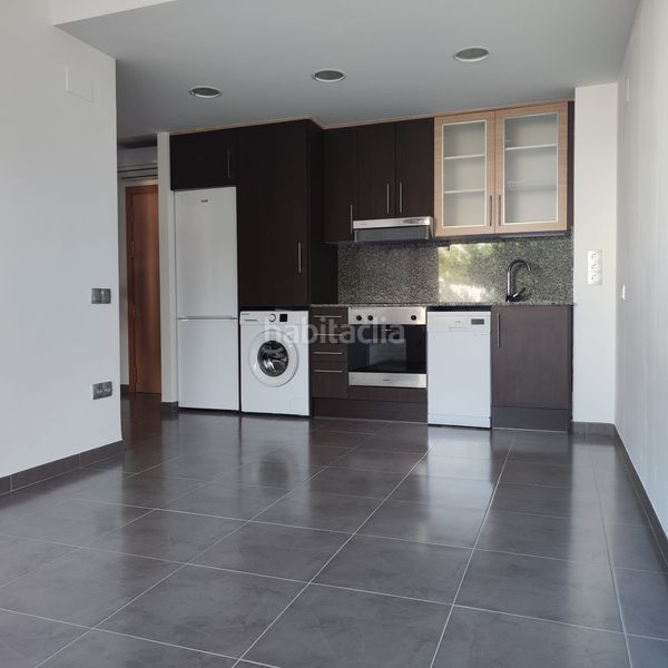 Foto ee896534-3167-48e8-8f2a-8c2fa3873b25. Rent ground floor with heating pool in Deltebre