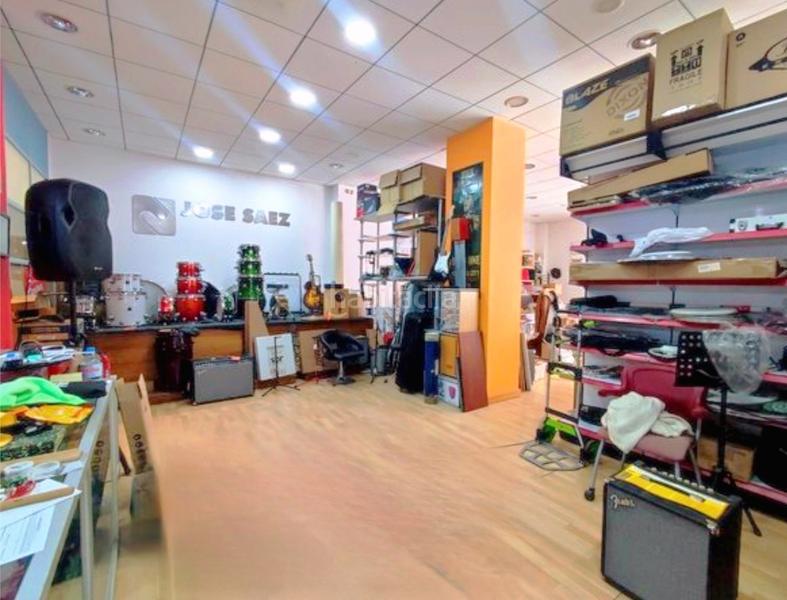 Foto 8e6ef485-ca0a-4c96-8188-6de79df58420. Lloguer local comercial a Barrio Alto - San Félix Almería