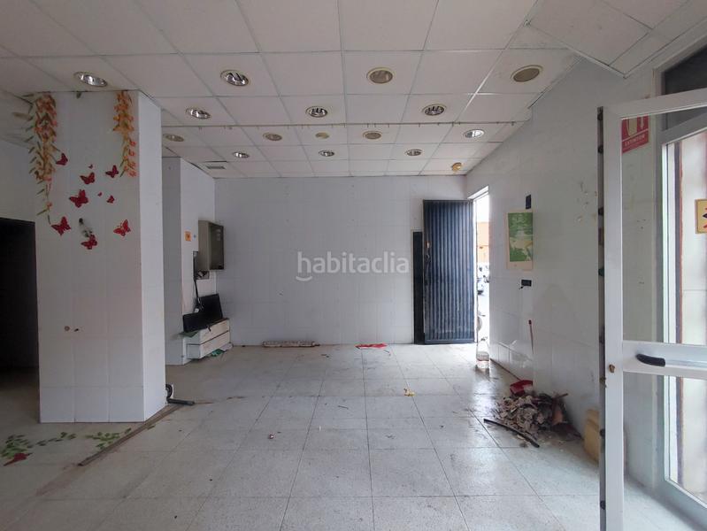 Foto 01093c16-0e07-4517-a1bc-cc2f4bb0bc38. Rent business premise in calle la plata 80 in Los Ángeles - Cruz de Caravaca Almería