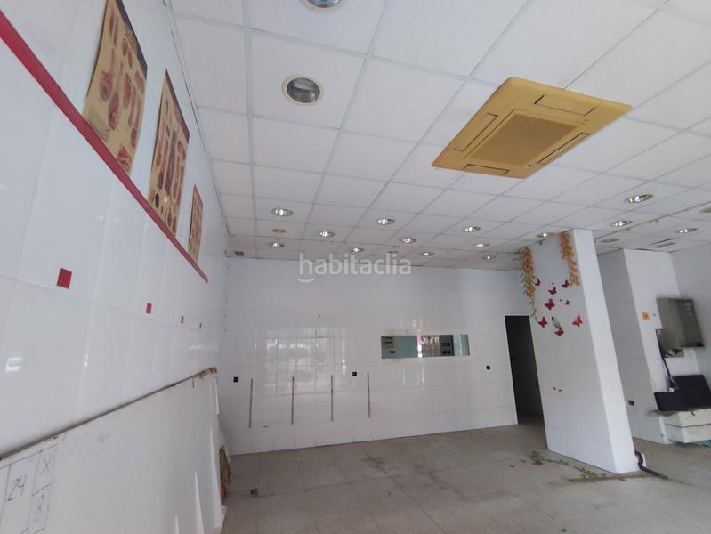Foto b931716d-03a5-4f80-a45e-82540d369bf4. Rent business premise in calle la plata 80 in Los Ángeles - Cruz de Caravaca Almería