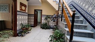 Maison à Núcleo urbano. ¡increíble oportunidad! casa de 2 plantas en el corazón de chicl