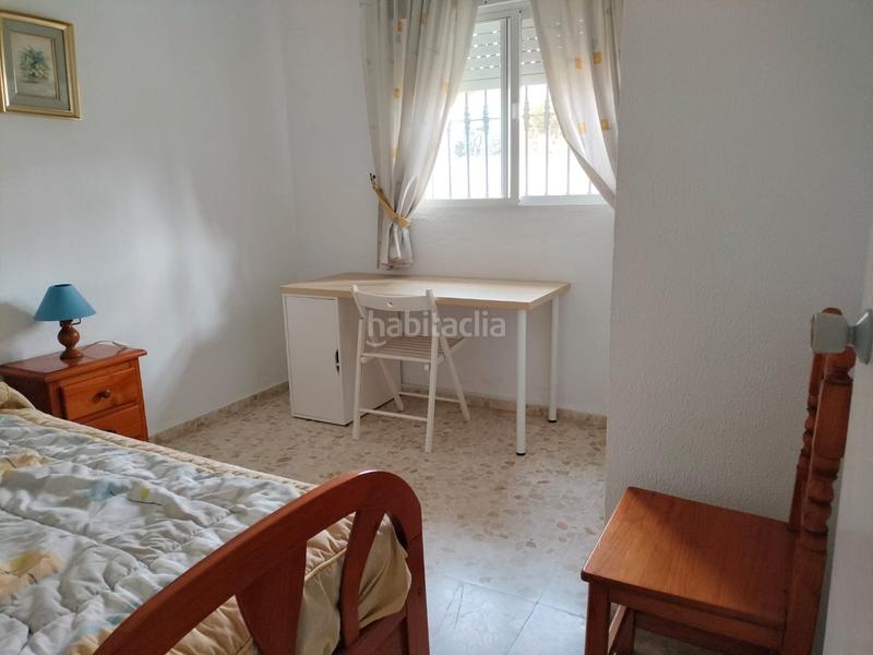 Foto 3eb2e8ef-002a-476a-8b77-809dcc4d30c2. Chalet  segregado en rana verde en Las Lagunas - Campano Chiclana de la Frontera