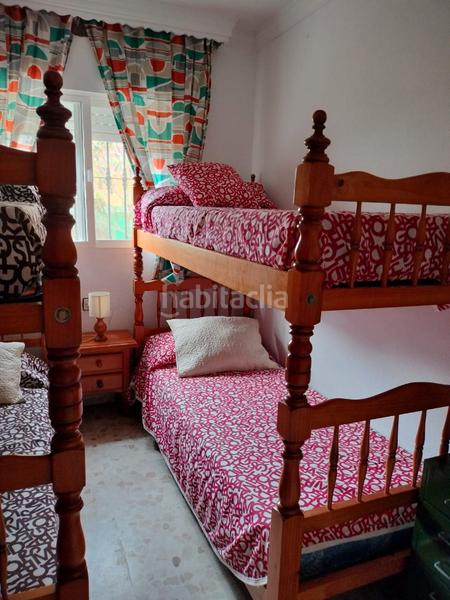 Foto 56d780f4-f7e3-43d6-b34a-5b3ff556a62a. Chalet  segregado en rana verde en Las Lagunas - Campano Chiclana de la Frontera