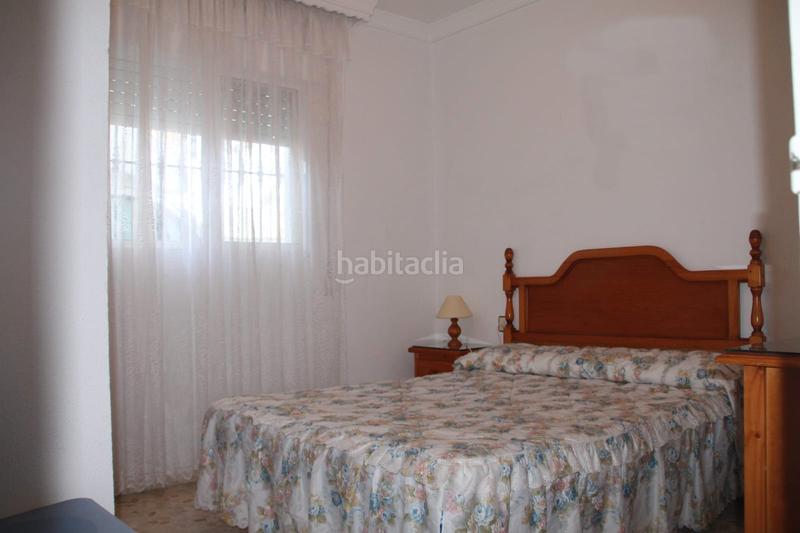 Foto d460749a-0bff-433e-9b22-c9ead6a4fe8e. Chalet  segregado en rana verde en Las Lagunas - Campano Chiclana de la Frontera