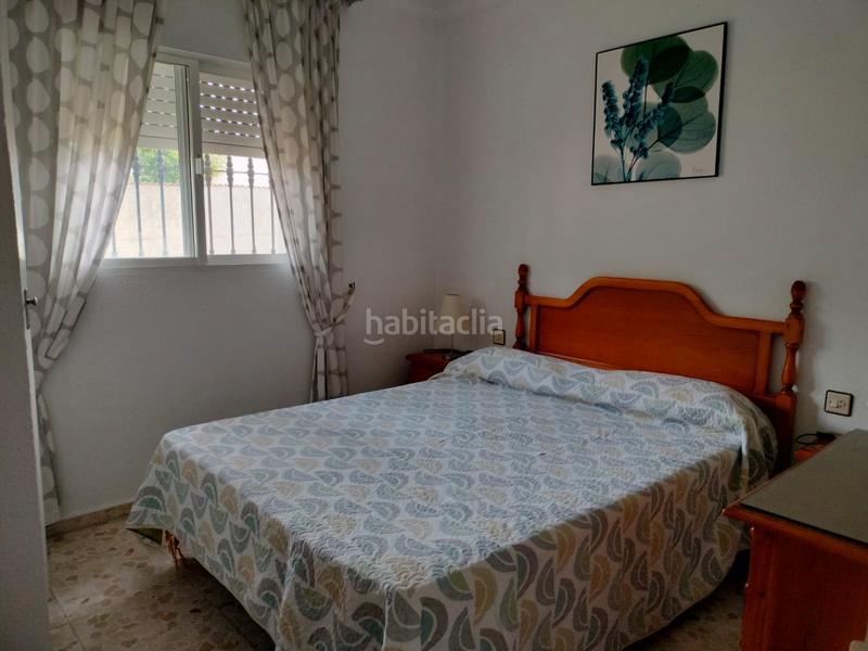 Foto eb558c16-3931-4b4e-8141-d5c1647e54ca. Chalet  segregado en rana verde en Las Lagunas - Campano Chiclana de la Frontera