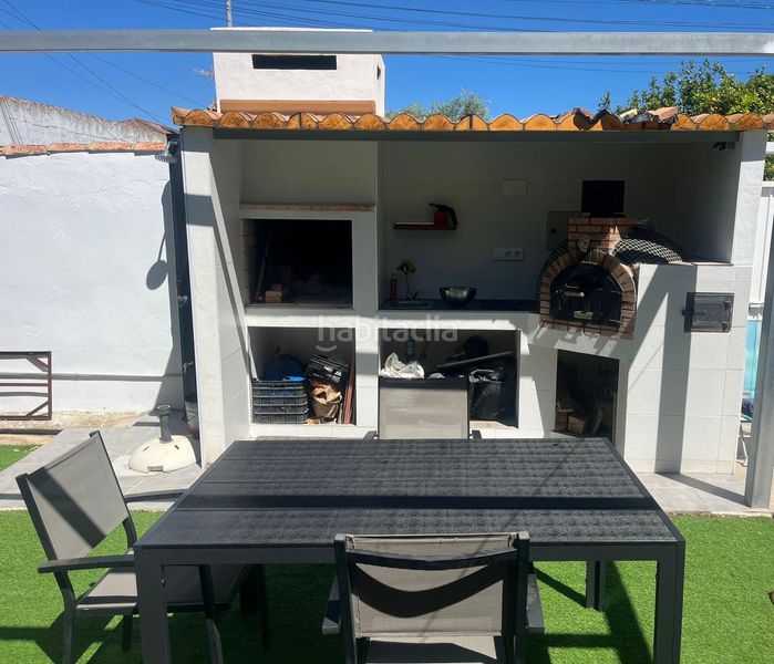 Foto 52ea8214-80fe-4449-9ea1-8dc6756e0944. Xalet amb aparcament piscina a Los Gallos Chiclana de la Frontera
