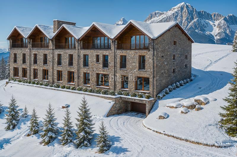 Foto c98356cf-095c-405e-9010-33c2bfc1e294. Attico in calle única 13 in Biescas