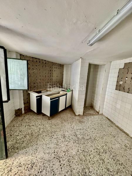 Foto 4a9488bb-f843-4eb3-87aa-2c076510cf36. Local comercial local com. en venta en Las Almenas. en Tomares