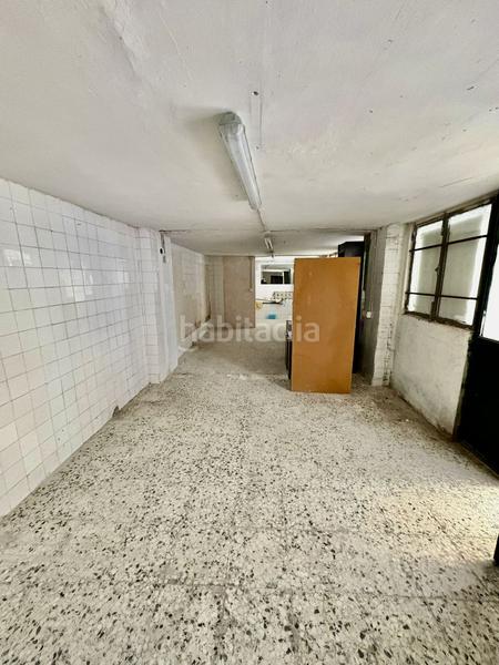 Foto 70262947-ee93-486b-b359-a177305e816f. Local comercial local com. en venta en Las Almenas. en Tomares