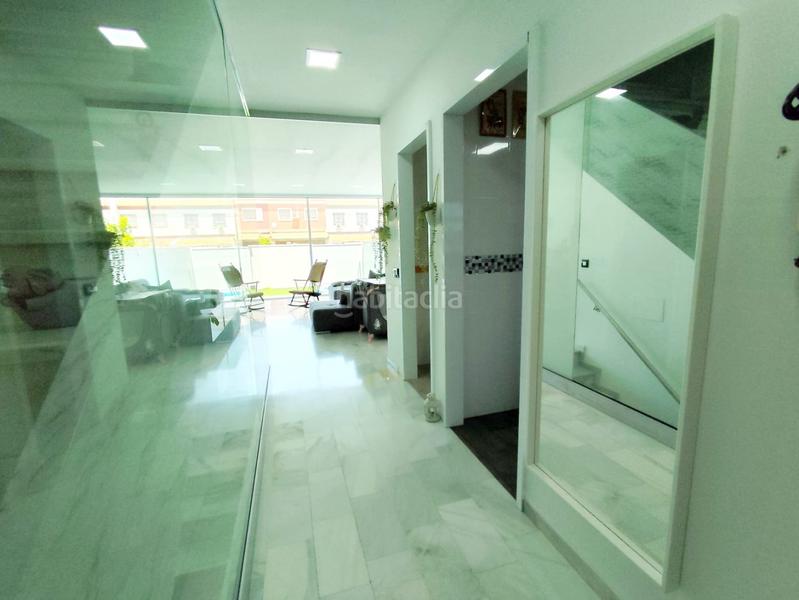 Foto c0ea04f7-62b3-4286-99c2-c41b573ecf83. Casa adosada adosado en venta en huevar, 2 dormitorios. en Huévar