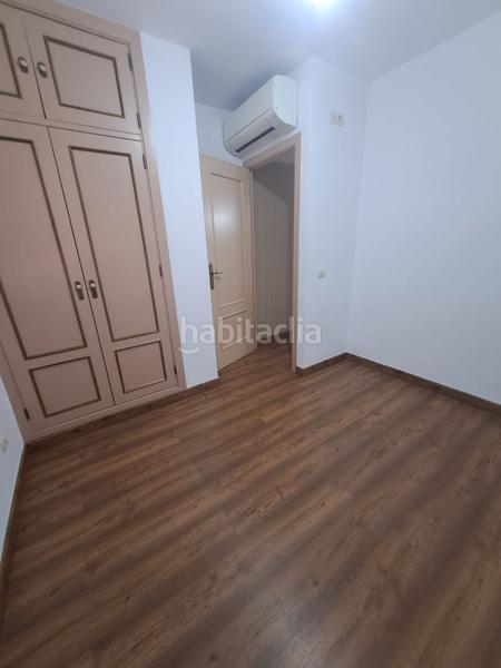 Foto 397e1dfe-5b8e-4092-b0ee-f41da06e8a54. Casa amb calefacció aparcament piscina a Urbadiez - Entrepuentes Sevilla