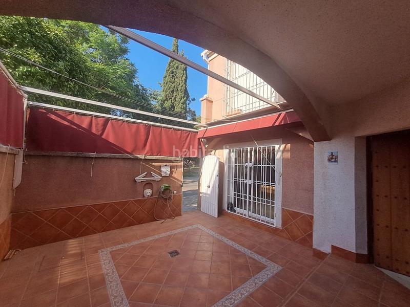 Foto 7b04aa71-e953-4024-a37d-d1ff0c478032. Casa amb calefacció aparcament piscina a Urbadiez - Entrepuentes Sevilla