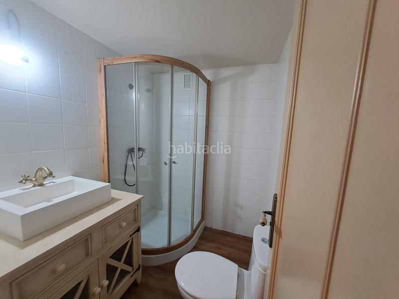 Foto c3618ddd-29c2-4ace-871f-c97a888e3dd2. Casa amb calefacció aparcament piscina a Urbadiez - Entrepuentes Sevilla