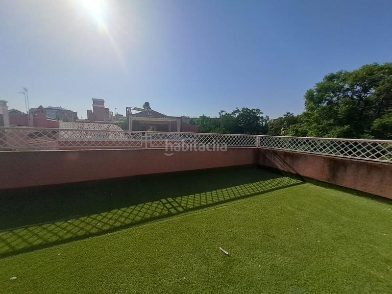 Foto f0a9503c-4ce7-460f-b3f3-02b7d4cd9b79. Casa amb calefacció aparcament piscina a Urbadiez - Entrepuentes Sevilla