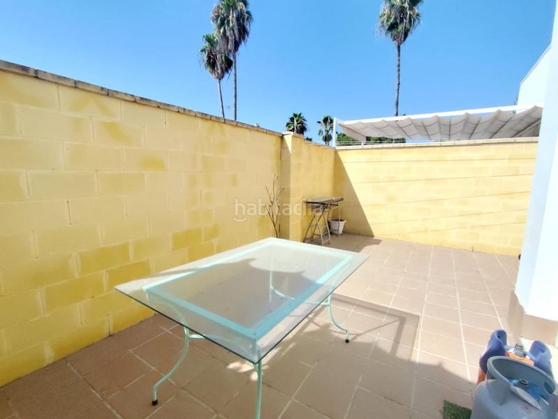 Foto 0a3bf08f-f1d6-4a33-8edd-0d82ca3e65d8. Casa adosada adosado en venta , 4 dormitorios. en Bollullos de la Mitación