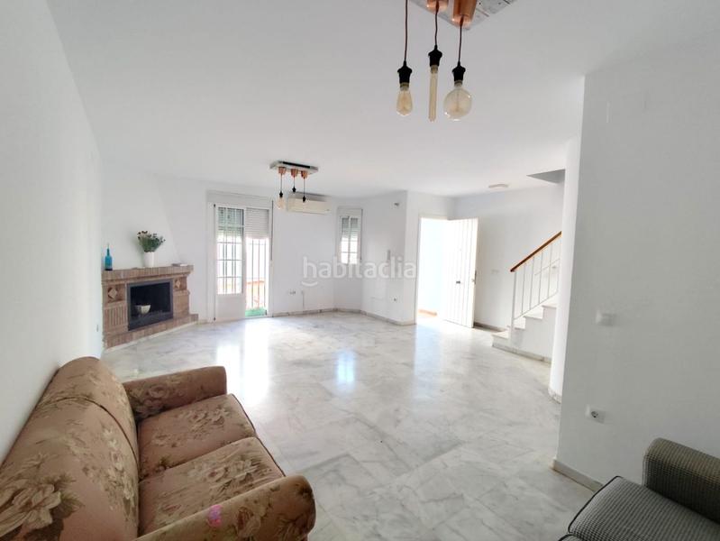 Foto b498fe4c-7407-44a9-b5a7-f65a2a0adba6. Casa adosada adosado en venta , 4 dormitorios. en Bollullos de la Mitación