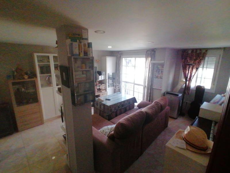 Foto 5b8ec6b8-9cd6-4756-9945-5005630b691d. Piso  en venta en pino montano, 2 dormitorios. en Sevilla