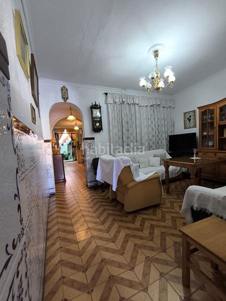 Foto 0b559931-d384-4d5f-814f-ee3329ca87de. Casa  en venta , 4 dormitorios. en Gelves