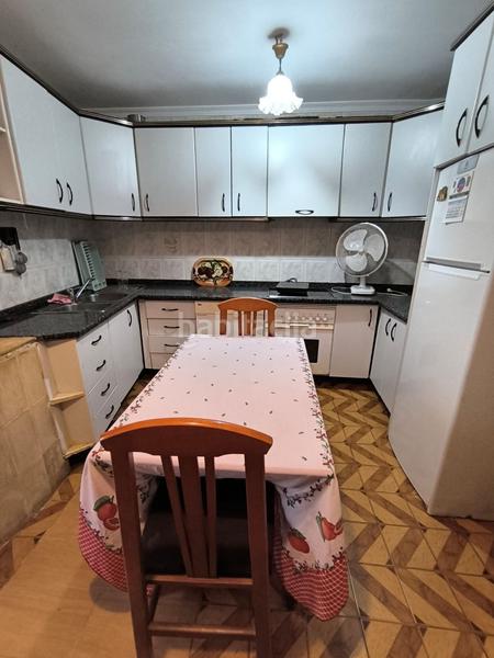 Foto 7912d178-86b8-4fc5-830e-edbb99c15838. Casa  en venta , 4 dormitorios. en Gelves